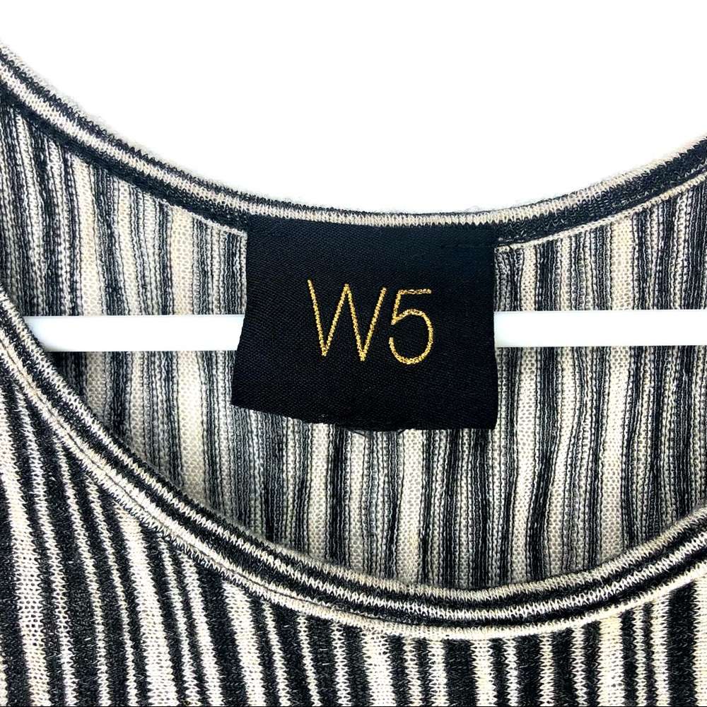 Anthropologie W5 tunic sleeveless blouse with black fringe detail at bot… - Picture 7 of 7